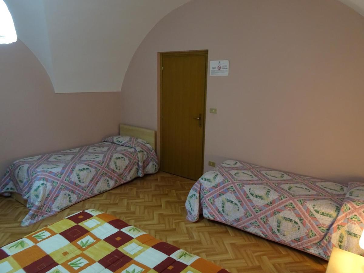 B&B San Valentino Giovo Exterior photo
